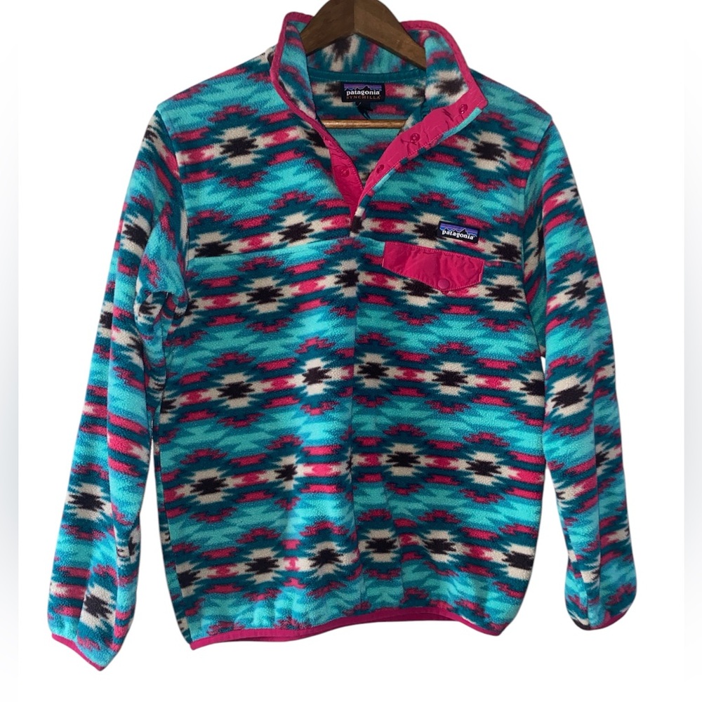Patagonia Blue and Pink Patterned Fleece Jacket